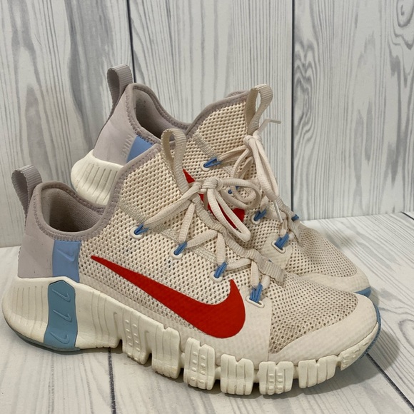 Nike Wmns Free Metcon 3 'Pale Ivory' - Picture 1 of 6
